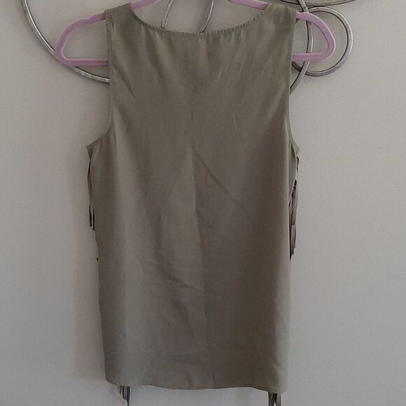 Kensie fringe tank  - Picture 4 of 5